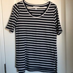 Navy blue stripped shirt from Amour Vert